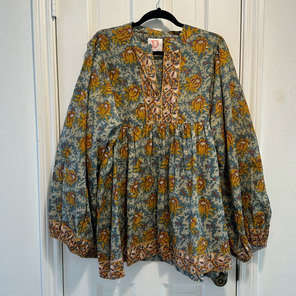 Victoria Dunn Floral Blouse - Blue and Yellow